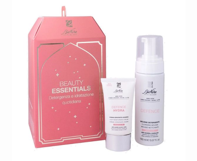 beauty-essentials-kit-natale-2024-defence-hydra-crema-idratante-ricca-50-ml-defence-mousse-detergente-150-ml