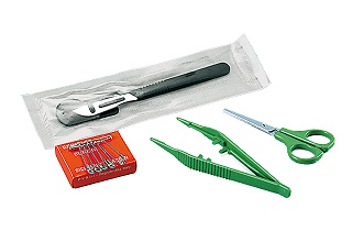 SET DI STRUMENTI SOS MONOUSO IN PLASTICA - FarmaLucia