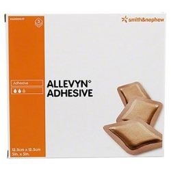 MEDICAZIONE IDROCELLULARE ADESIVA STERILE ALLEVYN ADHESIVE ALTAMENTE ASSORBENTE IN SCHIUMA DI POLIURETANO A STRUTTURA TRISTRATIFICATA 12,5X12,5CM 3 PEZZI - FarmaLucia