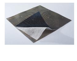 MEDICAZIONE A BARRIERA ANTIMICROBICA MULTISTRATO CON NANOCRISTALLI DI ARGENTO 5X5CM 5 PEZZI - FarmaLucia
