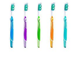 ORALB ADVANT ARTICA SPAZZOLINO 35M - FarmaLucia