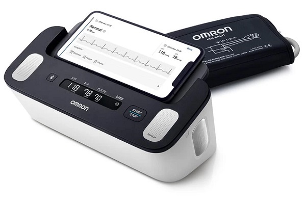 MISURATORE DI PRESSIONE COMPLETE OMRON - FarmaLucia